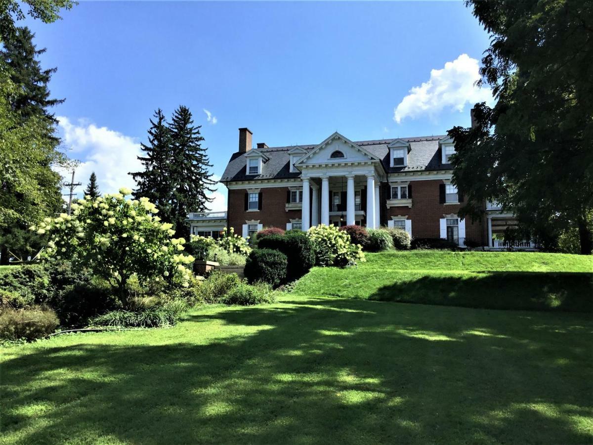 Mercersburg Inn Eksteriør bilde