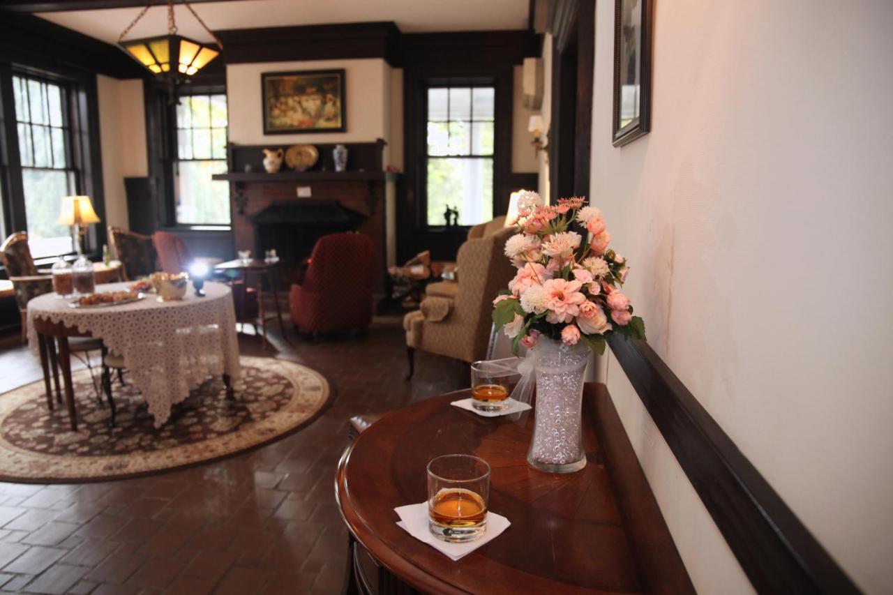 Mercersburg Inn Eksteriør bilde